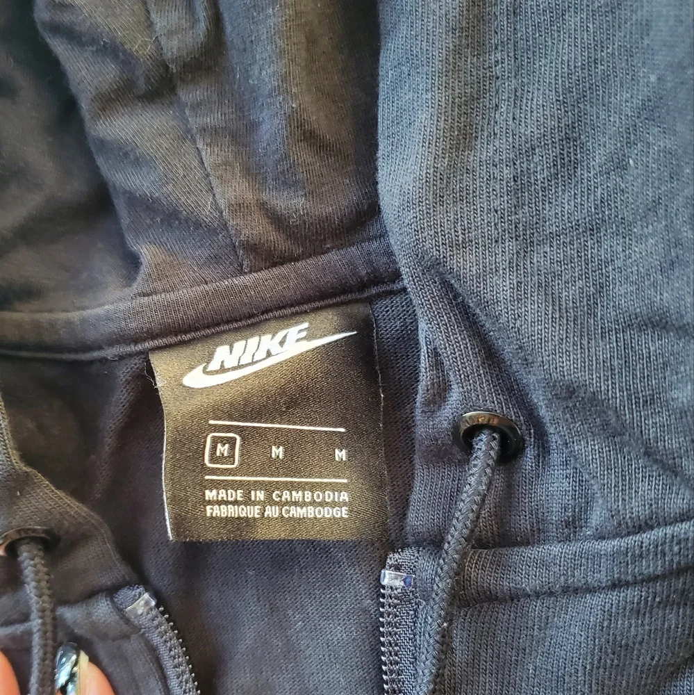 WOMEN'S Nike Full Zip Hoodie Black Wide Arms Size Medium ✨️HP✨️ - Picture 11 of 13